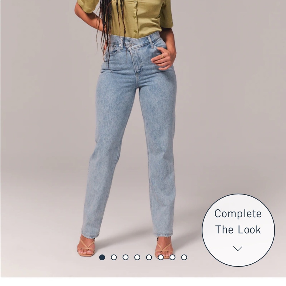 Abercrombie and Fitch Curve Love 90s straight Ultra High Rise